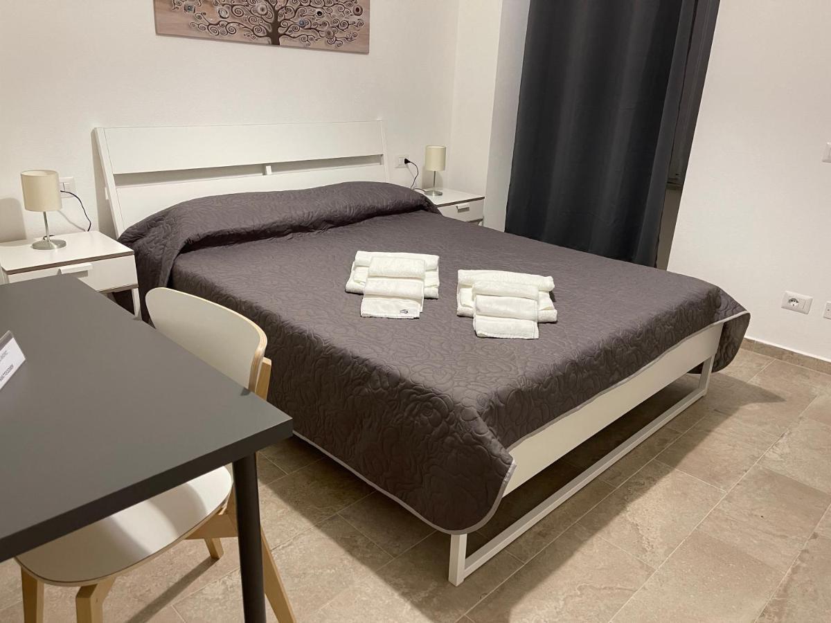 Matty'S Hotel Olbia Bagian luar foto