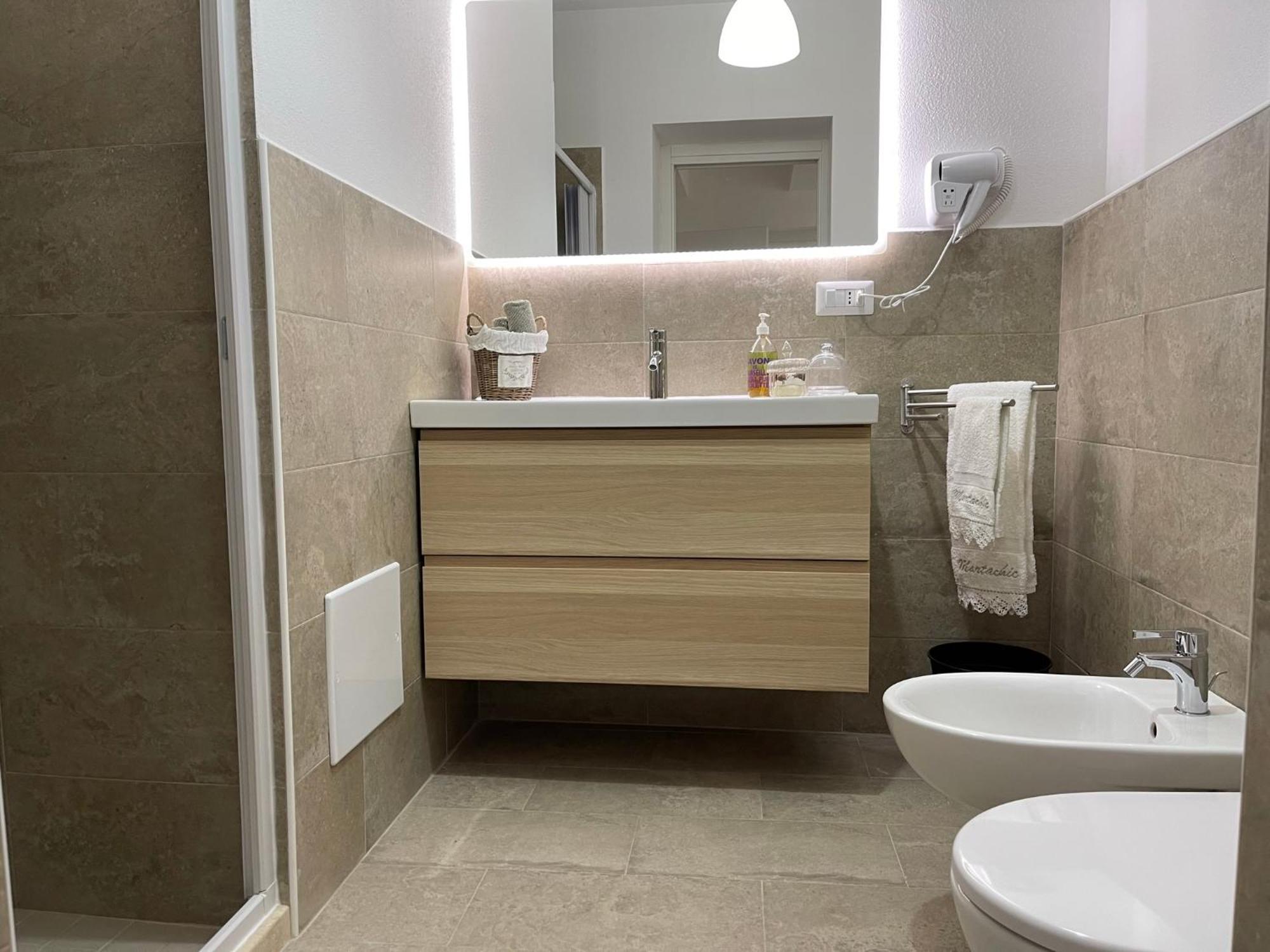Matty'S Hotel Olbia Bagian luar foto